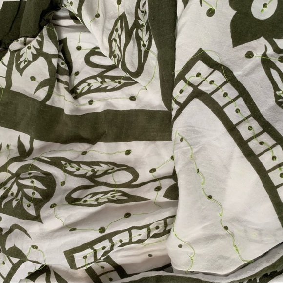 Green white sequined flowy boho lightweight skirt - Picture 6 of 8